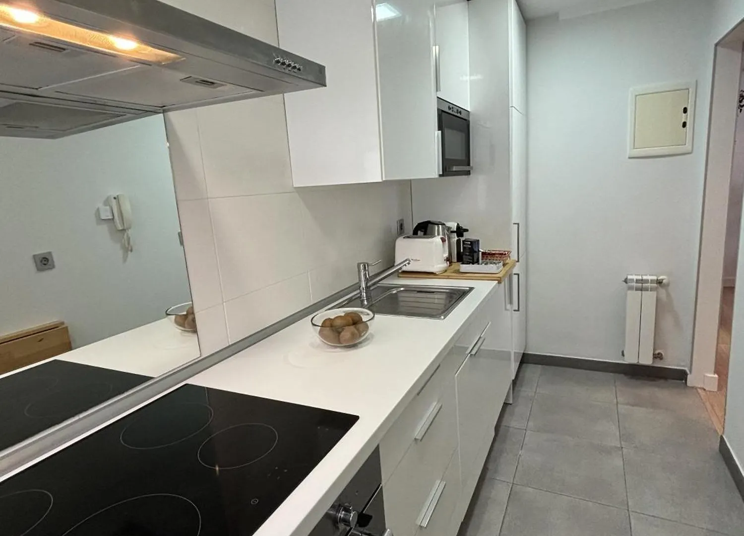 Apartamento A 100 Metros De La Playa Zurriola 산세바스티안